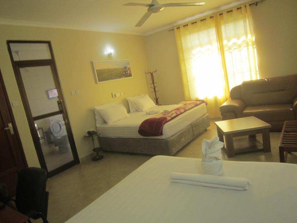 Fq Hotel Limited Dar es Salaam Exterior foto